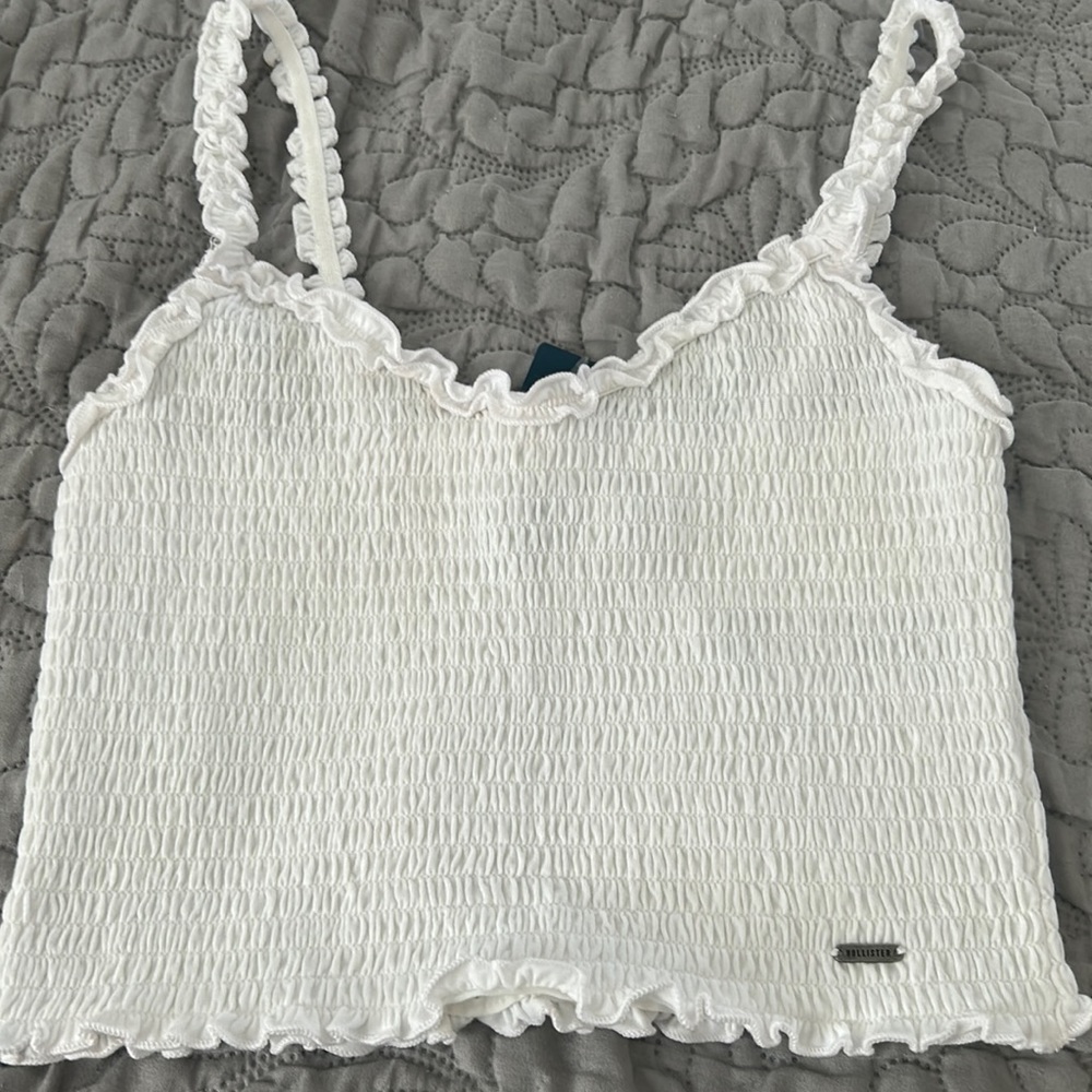 Smocked new tank top from hollister, white size s